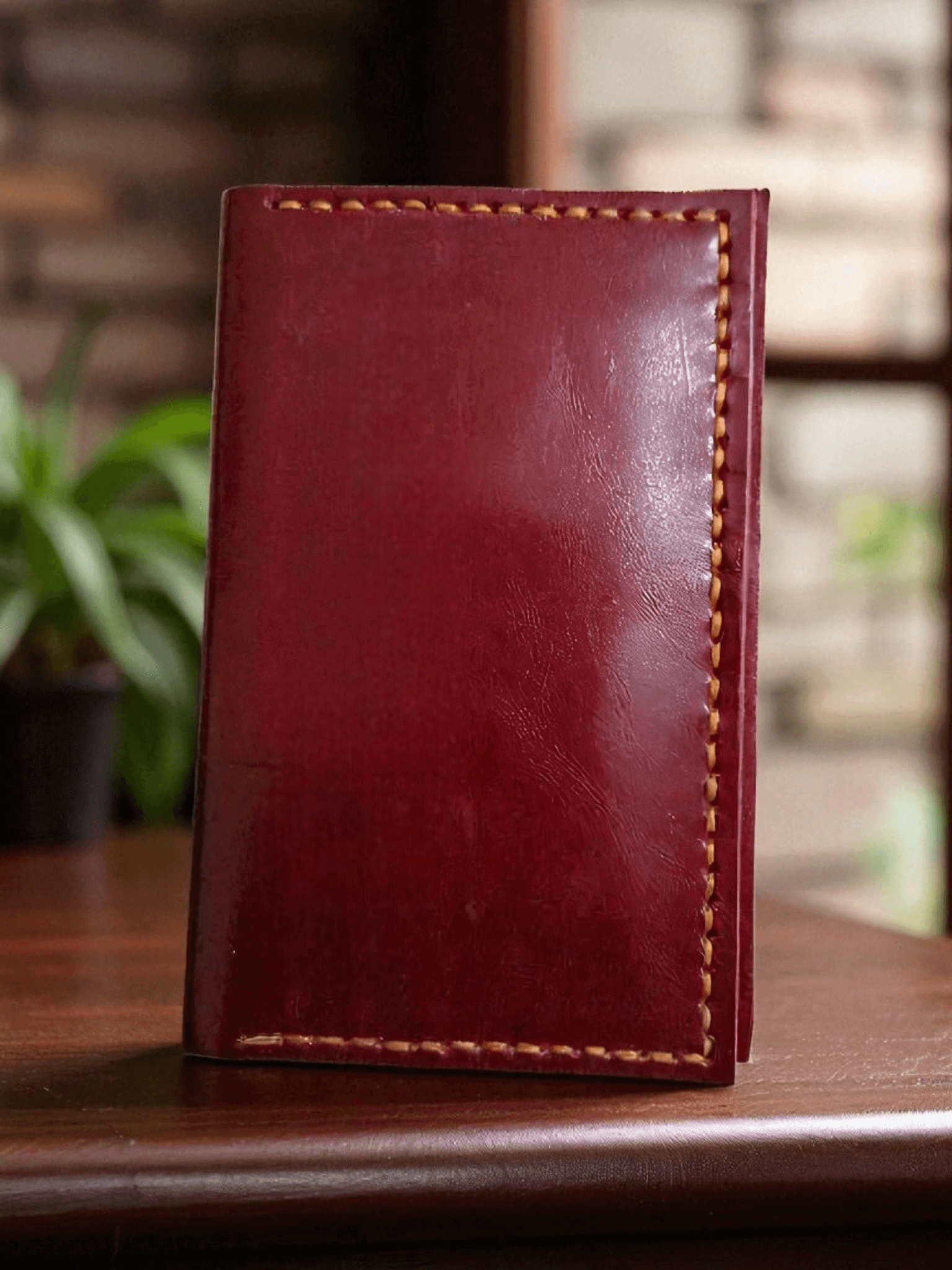 Compact Leather Wallet for Men | Holds 6 Cards